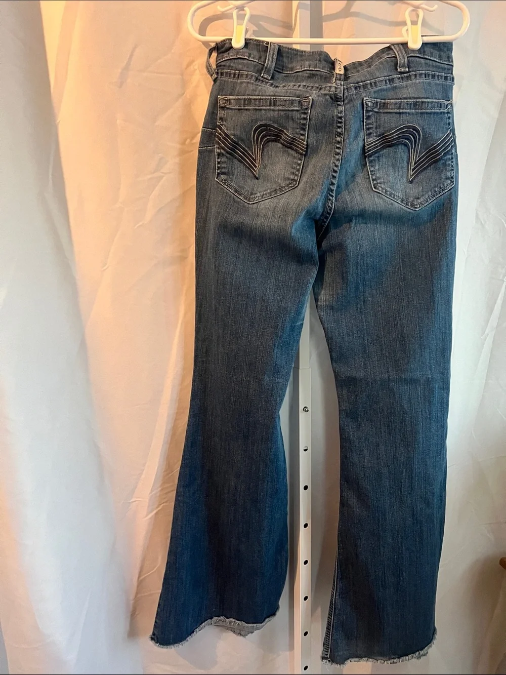 Ariat Dark Blue High Ruse Flare Jeans with Raw Hem 12” Flare Button Fly - Picture 4 of 16